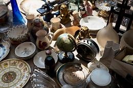 Il mercatino dell'antiquariato di Rivarolo Canavese: un viaggio tra storia, arte e sapori