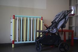 Maternità dietro le sbarre: il caso del bambino di 21 mesi recluso con la mamma nel carcere di Torino