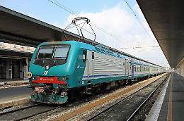 Treni sospesi sulla linea Torino-Milano: disagi e soluzioni in corso