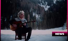 Niccolò Fabi e l'arte di dire 'no': un viaggio tra musica, libertà e consapevolezza. Il suo nuovo album, un viaggio tra autenticità e consapevolezza