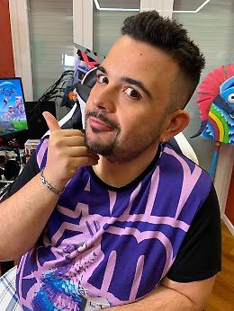 Ritrovate le carte Pokémon rubate a Cicciogamer89: lo youtuber ringrazia i poliziotti