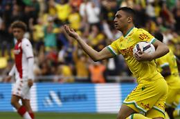 Ligue 1, escluso dalla sfida decisiva il giocatore del Nantes tra le polemiche 