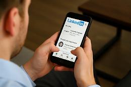 AI e recruiting: LinkedIn introduce nuove funzioni per la ricerca del lavoro