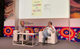 "Il giorno dell’ape": al Salone del Libro Paul Murray svela il dietro le quinte del romanzo vincitore dello Strega