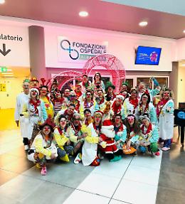 Un sorriso che cura: la magia dei clown di corsia ad Alba