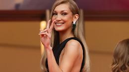 Shampoo nero, che cos'è e perché anche la neo-bionda, Bella Hadid, dovrebbe utilizzarlo