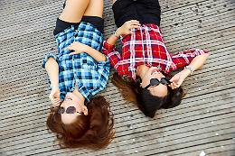 Camicia oversize: il capo passe-partout per look comodi, moderni e femminili
