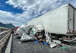 Autostrada Torino-Bardonecchia chiusa per un incidente stradale