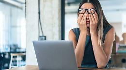 Occhi stanchi davanti allo schermo? Ecco cosa fare