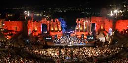 Dopo il Salone del Libro, l’Italia guarda a Taormina: arriva Taobuk 2025