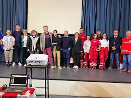 Rivarolo Canavese: una serata di risate e solidarietà con Massimo Pica