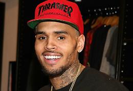 Chris Brown libero su cauzione: “Dalla gabbia al palco!” 