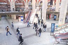 Violentata a 12 anni a Porta Nuova: «Ma io volevo vendicarmi del mio ex». E spunta un universitario