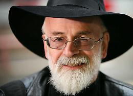 Dieci anni senza Terry Pratchett, ma il suo fantasy è più vivo che mai