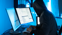 Facebook, maxi-furto nel dark web: in vendita i dati di 1,2 miliardi di utenti