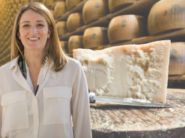 Roberta Metsola visita il cuore del Reggiano: 'Così l’Europa difende le sue eccellenze