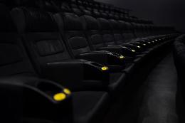 Al cinema è boom del weekend: oltre 10 milioni di euro d'incassi grazie a 'Lilo e Stitch' 