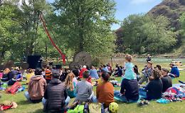 "Gente d’Ambiente" 2025: al Lago dei Camosci torna il festival tra natura, cultura e grandi ospiti