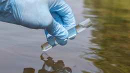 Rivoluzione nel trattamento dell’acqua: la membrana di grafene trasforma il mare in risorsa potabile