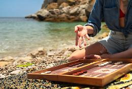 Noia in vacanza? Ecco 10 giochi da tavolo perfetti per godersi meglio l'estate 