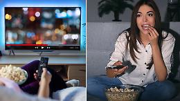 Televisione e salute: ogni ora in più sul divano pesa sul cuore
