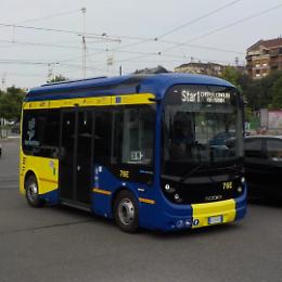 CollegnoSpotters e Tram Torino: la storia delle fanpage torinesi sui mezzi pubblici