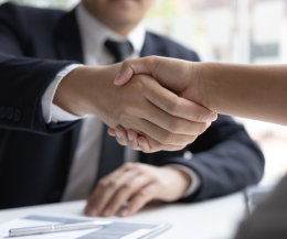 I lavori più pagati in Italia senza bisogno della laurea: ecco chi guadagna di più nel 2025