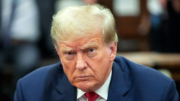 Trump rilancia sui dazi: “Senza reazione rapida, l’economia americana non regge”