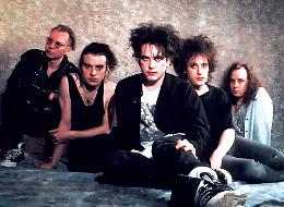 The Cure: album di remix "Mixes of a Lost World" in uscita il 13 giugno