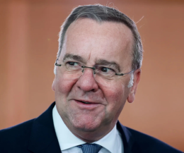 La Germania aumenta le forze armate: fino a 60.000 soldati per rispondere agli obiettivi della Nato