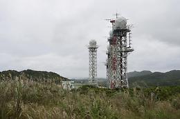 Innovazione radar cinese: un sistema a due canali per rilevare veicoli nemici con chiarezza estrema