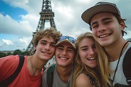 Italiani in Francia: la fuga dei giovani tra opportunità e difficoltà