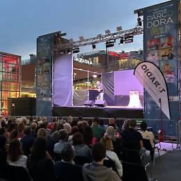 Parco Dora Live 2025: la rassegna estiva porta a Torino comicità, musica e spettacolo