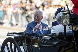 La verità sulla salute di re Carlo III: "Potrebbe morire con il cancro"