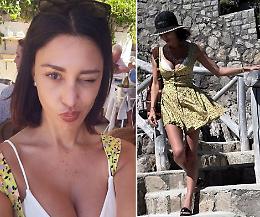 Belén Rodriguez regina di stile a Capri: il look da spiaggia è firmato (ma non impossibile)