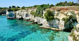 Vacanze al mare 2025: il sapore salato dei prezzi record