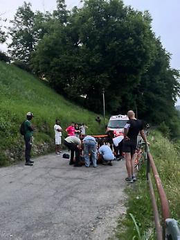 Grave incidente al Parco del Valentino: ciclista ferito a causa del manto stradale dissestato