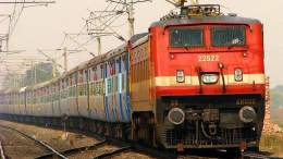 Tragedia sui binari a Mumbai: quattro morti su un treno sovraffollato