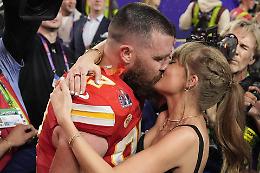 Taylor Swift e Kelce convolano a nozze...segrete? Il mistero che infiamma il gossip