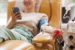 Donazioni di sangue in crescita: sempre più giovani e donne scelgono di donare
