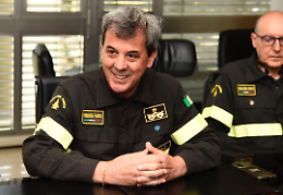 Da prof a pompiere, Orrù è il nuovo capo dei vigili del fuoco: «Io pompiere per caso, ero insegnante»