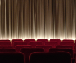Torino: il Teatro Comunità torna con arte, fragilità e rivoluzione urbana
