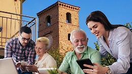 Tecnologia al mercato: Cambiano porta i servizi digitali tra le bancarelle