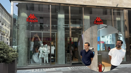 Nuova apertura Kappa in via Lagrange: “L’America conta poco, Torino è casa e laboratorio di crescita”