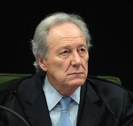 Brasile, Zambelli nella lista rossa dell’Interpol: “Italia proceda con l’estradizione”
