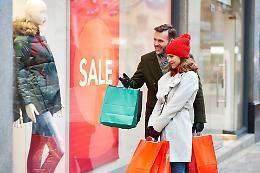 Saldi estivi 2025: ecco quando e dove iniziano in Italia