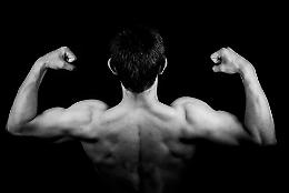Il body builder che ha scoperto l'immortalità: ecco il suo segreto