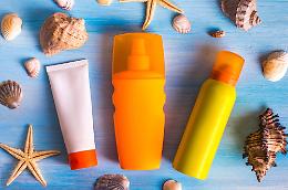 Classifica Altroconsumo 2025: le migliori creme solari SPF 30 secondo i test