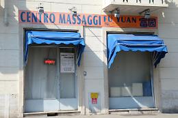 Stupri e rapine nei centri massaggi: l'uomo ha precedenti per stalking