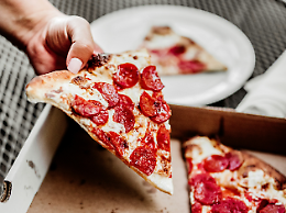 Pentagon Pizza Report: l’indice che prevede le crisi mondiali monitorando le consegne di cibo al Pentagono